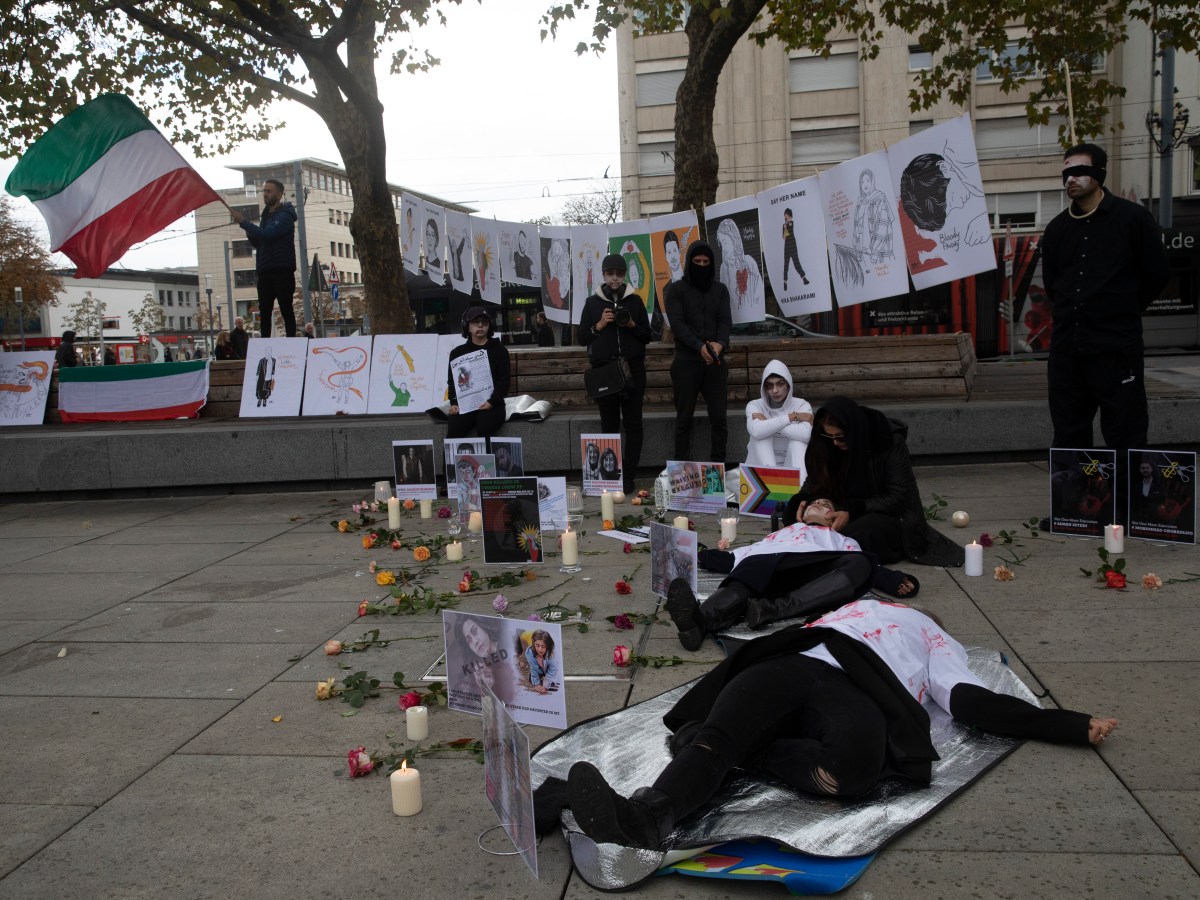 Solidarität in Freiburg mit den Massenprotesten im&nbsp;Iran